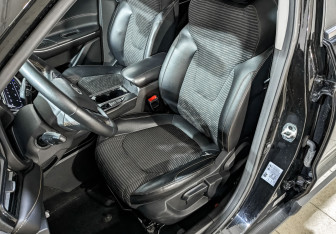 Подержанный автомобиль Москвич 3 2023 года (19 фото)