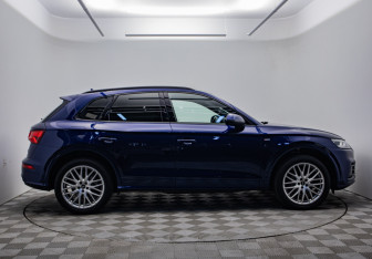 Подержанный автомобиль Audi Q5 2018 года (4 фото)