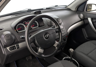 Подержанный автомобиль Ravon Nexia R3 2017 года (15 фото)