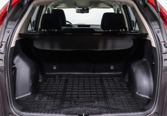 Подержанный автомобиль Honda CR-V 2015 года (12 фото)