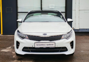 Подержанный автомобиль Kia Optima Sedan 2018 года (2 фото)