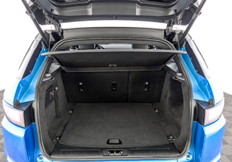 Подержанный автомобиль Land Rover Range Rover Evoque 2018 года (10 фото)