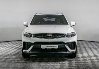 Подержанный автомобиль Geely Tugella 2022 года (2 фото)