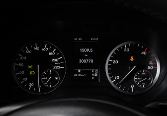 Подержанный автомобиль Mercedes-Benz Vito 2016 года (15 фото)