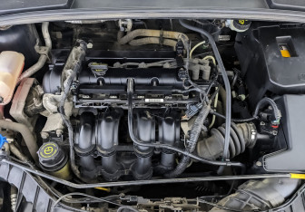 Подержанный автомобиль Ford Focus Hatchback 2014 года (8 фото)