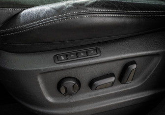 Подержанный автомобиль Skoda Karoq 2021 года (17 фото)