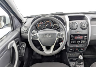 Подержанный автомобиль LADA (ВАЗ) Largus Wagon 2021 года (21 фото)