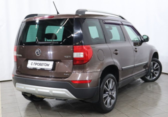 Подержанный автомобиль Skoda Yeti 2016 года (4 фото)