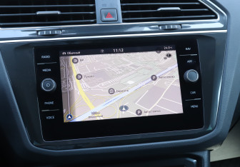 Подержанный автомобиль Volkswagen Tiguan 2021 года (15 фото)
