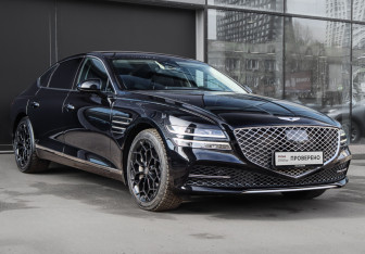 Подержанный автомобиль Genesis G80 2021 года (3 фото)