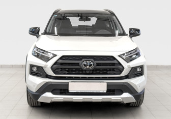 Новый Toyota RAV4 2025 (5 фото)