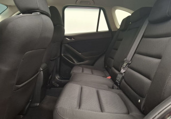Подержанный автомобиль Mazda CX-5 2012 года (11 фото)