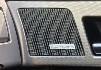 Подержанный автомобиль Jaguar XF Sedan 2009 года (20 фото)