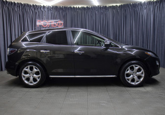 Подержанный автомобиль Mazda CX-7 2011 года (5 фото)