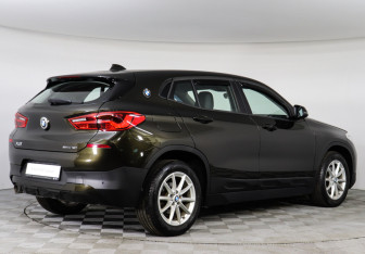Подержанный автомобиль BMW X2 2018 года (2 фото)