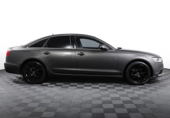 Подержанный автомобиль Audi A6 Sedan 2012 года (4 фото)