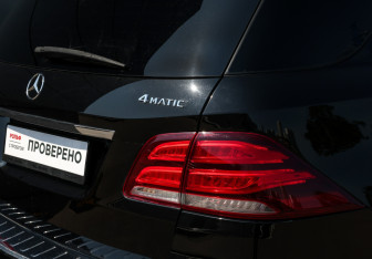 Подержанный автомобиль Mercedes-Benz GLE 2016 года (28 фото)
