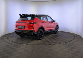 Подержанный автомобиль Geely Coolray 2024 года (5 фото)