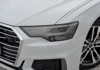 Подержанный автомобиль Audi A6 Sedan 2022 года (16 фото)
