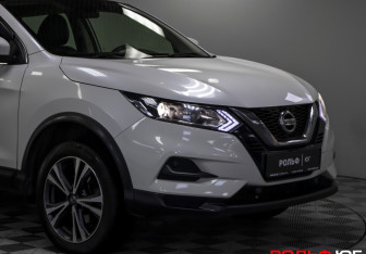 Подержанный автомобиль Nissan Qashqai 2021 года (20 фото)