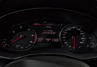 Подержанный автомобиль Audi Q7 2020 года (19 фото)