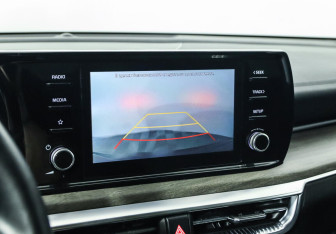 Подержанный автомобиль Kia K5 2021 года (11 фото)