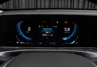 Подержанный автомобиль Changan Eado Plus 2023 года (13 фото)