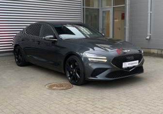 Подержанный автомобиль Genesis G70 2020 года (3 фото)