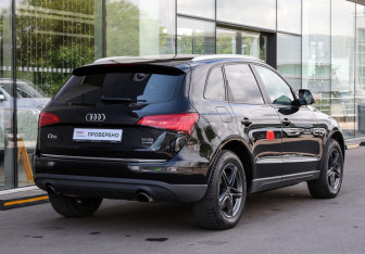 Подержанный автомобиль Audi Q5 2015 года (5 фото)
