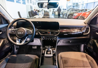 Новый Kia Seltos 2025 (12 фото)