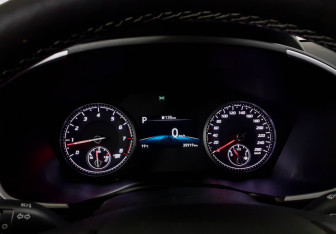 Подержанный автомобиль Hyundai Santa Fe 2022 года (11 фото)