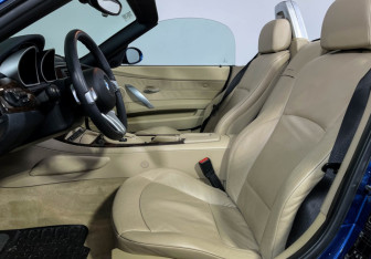 Подержанный автомобиль BMW Z4 Roadster 2008 года (18 фото)