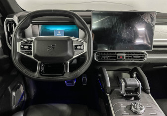 Подержанный автомобиль Jetour T2 2024 года (12 фото)