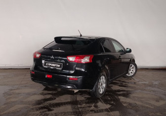 Подержанный автомобиль Mitsubishi Lancer Hatchback 2008 года (6 фото)