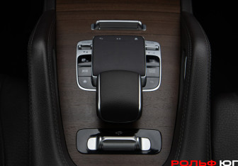 Подержанный автомобиль Mercedes-Benz GLE 2019 года (14 фото)