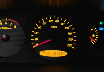 Подержанный автомобиль SsangYong Kyron 2012 года (16 фото)