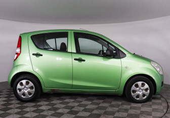 Подержанный автомобиль Suzuki Splash 2010 года (4 фото)
