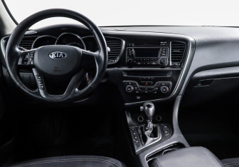 Подержанный автомобиль Kia Optima Sedan 2013 года (6 фото)