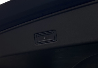 Подержанный автомобиль Omoda C5 2023 года (11 фото)