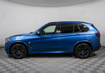 Подержанный автомобиль BMW X5 M 2016 года (8 фото)