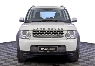 Подержанный автомобиль Land Rover Discovery 2010 года (2 фото)
