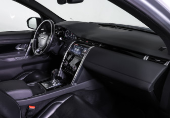 Подержанный автомобиль Land Rover Discovery Sport 2019 года (11 фото)