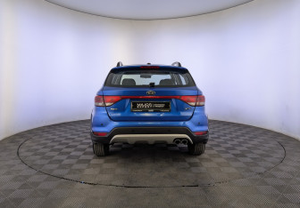 Подержанный автомобиль Kia Rio Hatchback 2019 года (6 фото)