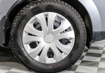 Подержанный автомобиль Hyundai ix35 2015 года (5 фото)