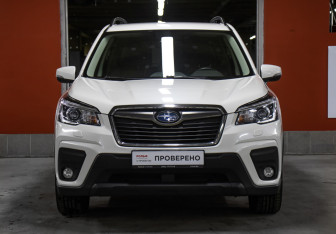 Подержанный автомобиль Subaru Forester Suv 2020 года (2 фото)
