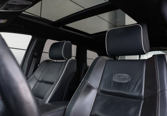 Подержанный автомобиль Jeep Grand Cherokee 2014 года (12 фото)