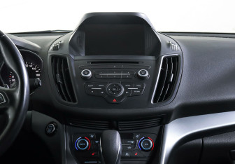 Подержанный автомобиль Ford Kuga 2018 года (13 фото)