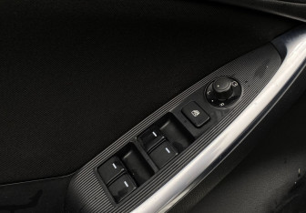 Подержанный автомобиль Mazda CX-5 2013 года (19 фото)