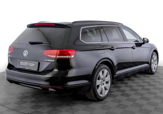 Подержанный автомобиль Volkswagen Passat Wagon 2016 года (5 фото)
