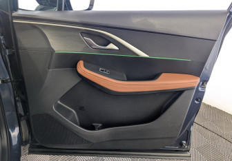 Подержанный автомобиль Omoda C5 2023 года (23 фото)